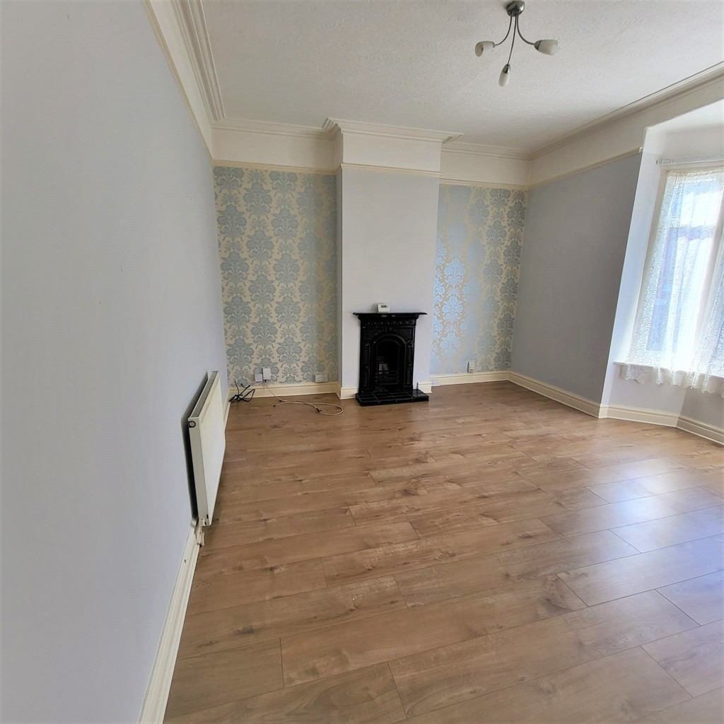 15 ,15A & 15B Lister Avenue, Doncaster, South Yorkshire, DN4 8AS