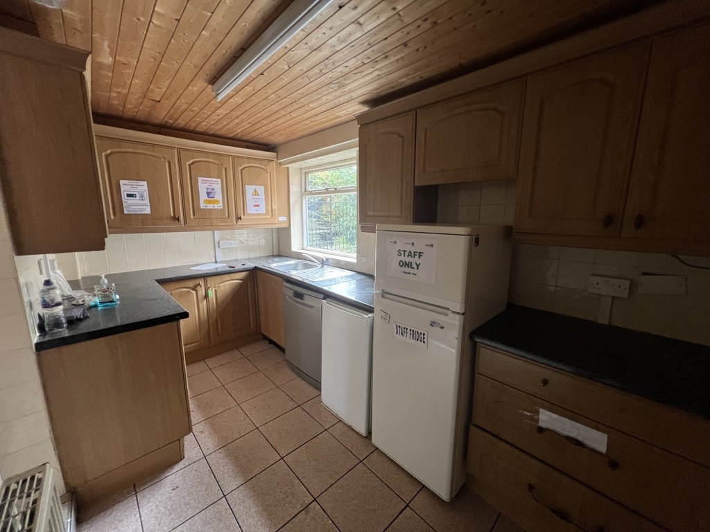 644-646 Abbeydale Road, Sheffield, South Yorkshire, S7 2BB