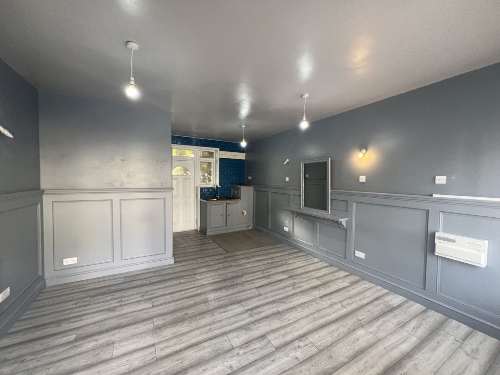 195 Fox Hill Road, Sheffield, South Yorkshire, S6 1HF