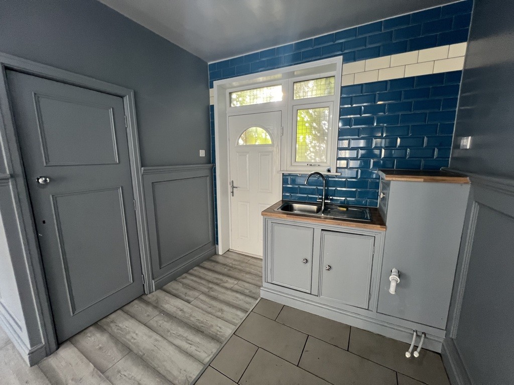 195 Fox Hill Road, Sheffield, South Yorkshire, S6 1HF