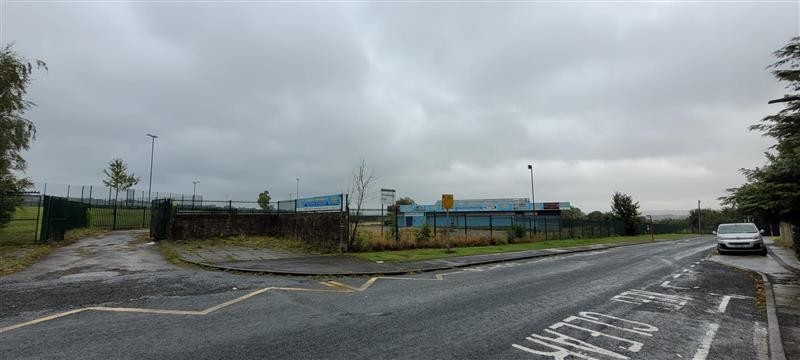 Rhodesway Pool, Oaks Lane, Allerton, Bradford, West Yorkshire, BD15 7RU