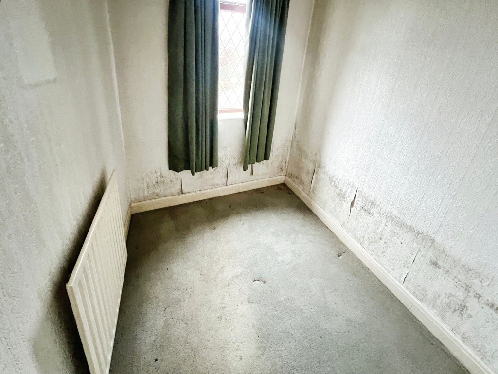 664 Crompton Way, Bolton, Lancashire, BL1 8TJ
