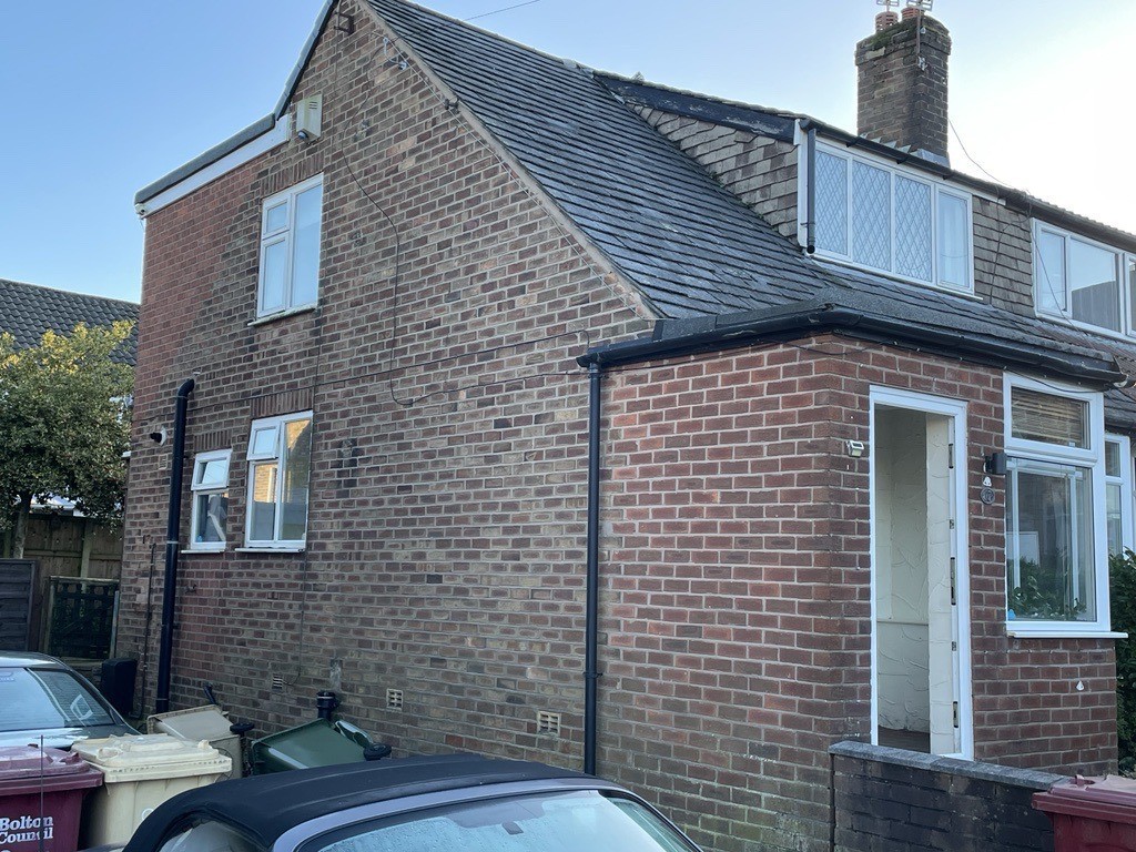 17 Fairway Avenue, Bolton, Lancashire, BL2 4ER