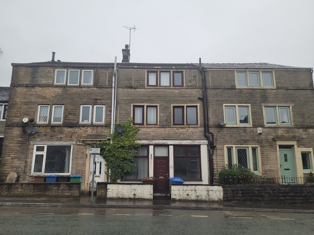 62 Featherstall Road, Littleborough, Lancashire, OL15 8DW