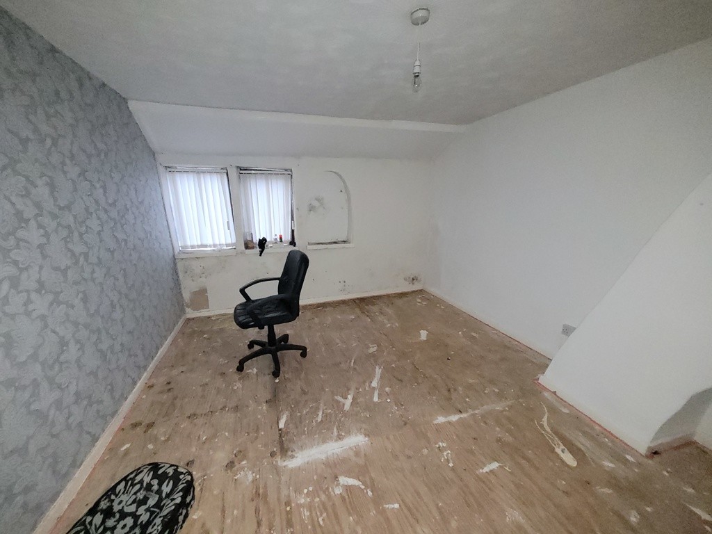 62 Featherstall Road, Littleborough, Lancashire, OL15 8DW