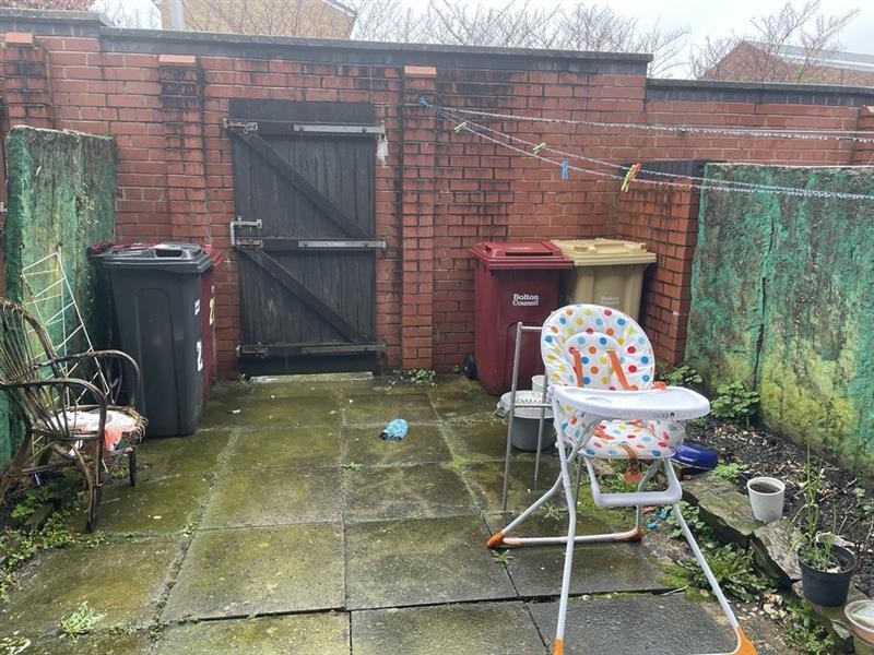 23 Elmwood Grove, Bolton, Lancashire, BL1 4BW