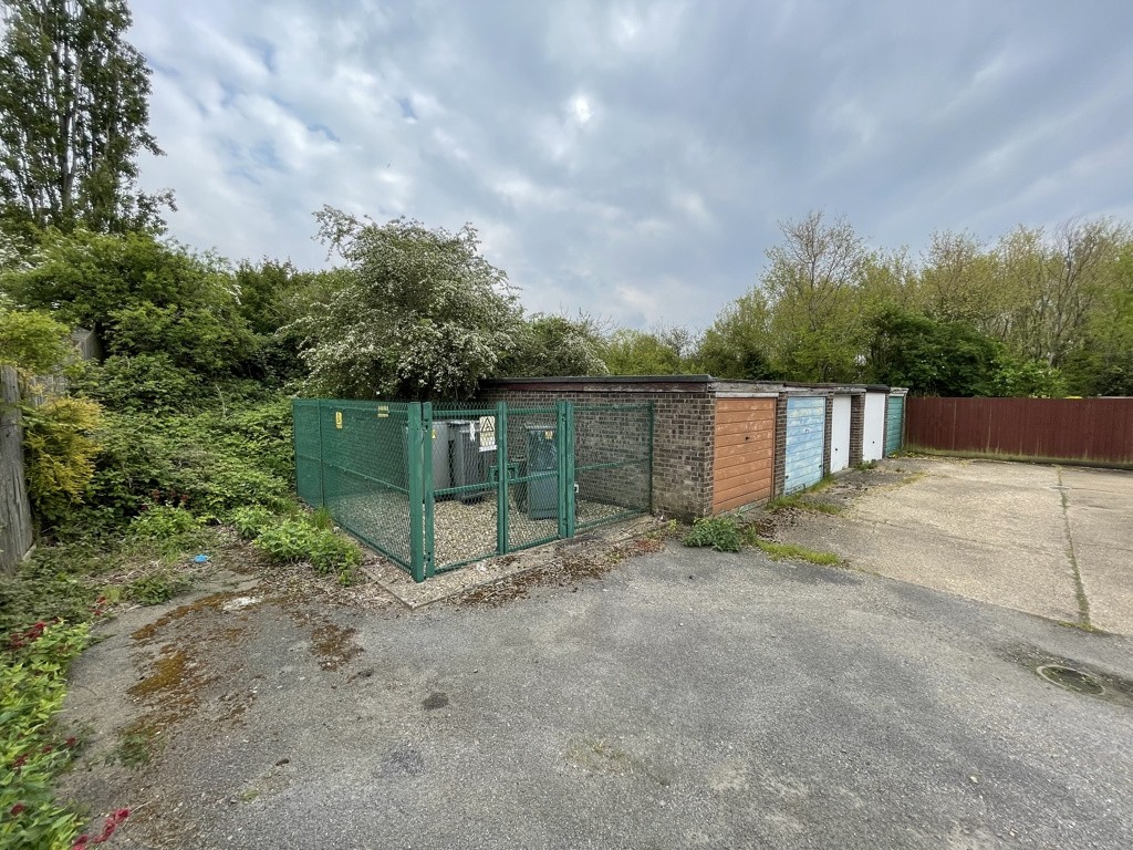 Land To East Of Ermine Way, Sawtry, Huntingdon, Cambridgeshire, PE28 5UQ