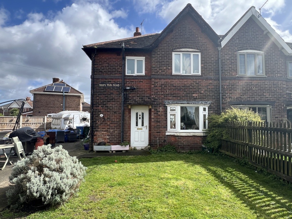 16 Snipe Park Road, Bircotes, Doncaster, South Yorkshire, DN11 8DG