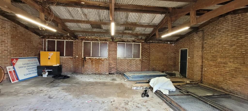 Garage Unit Off Rectory Lane, Prestwich, Manchester, Lancashire, M25 1BA