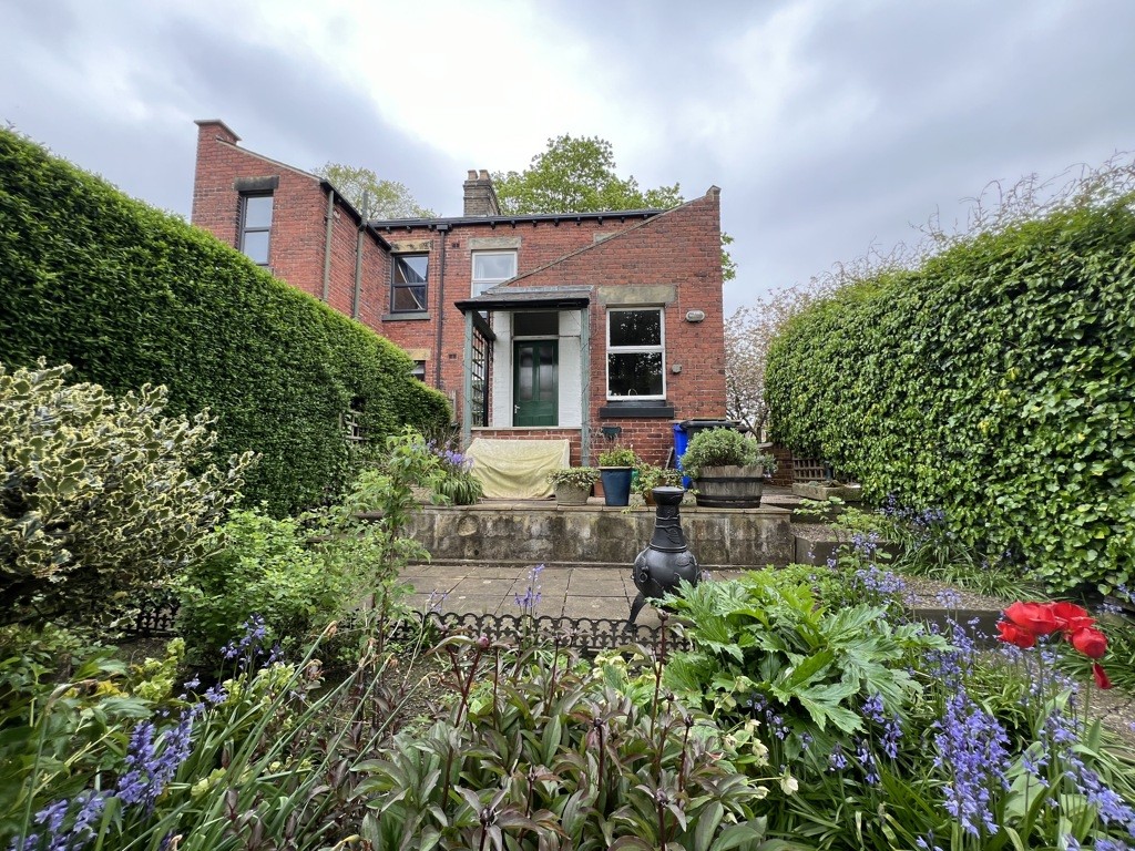 21 Camborne Road, Birley Carr, Sheffield, South Yorkshire, S6 1HN
