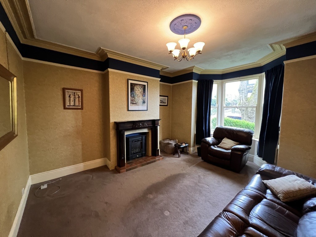 21 Camborne Road, Birley Carr, Sheffield, South Yorkshire, S6 1HN