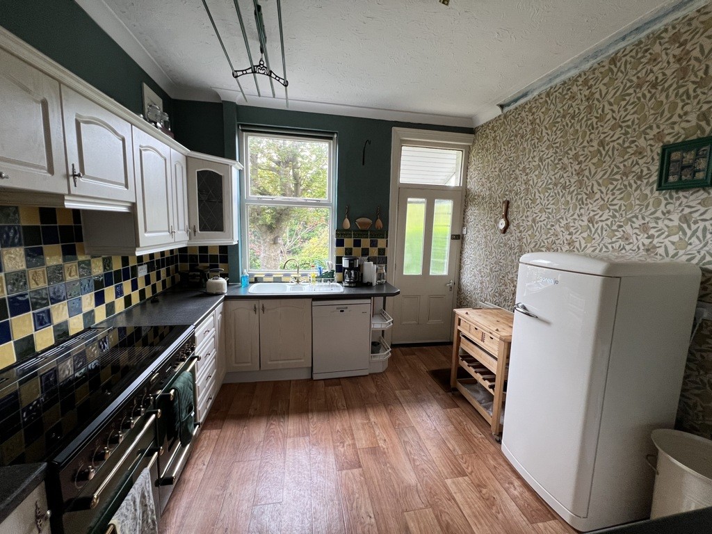 21 Camborne Road, Birley Carr, Sheffield, South Yorkshire, S6 1HN