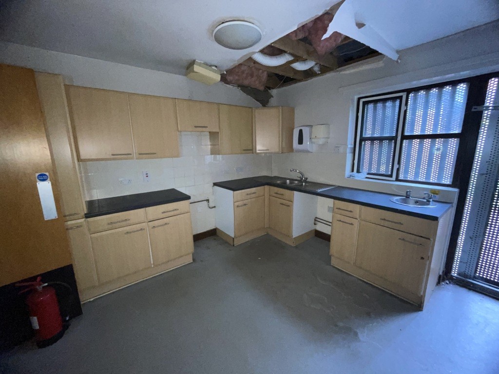 Fernlea, 59 Fort Ann Road, Soothill, Batley, West Yorkshire, WF17 6LS