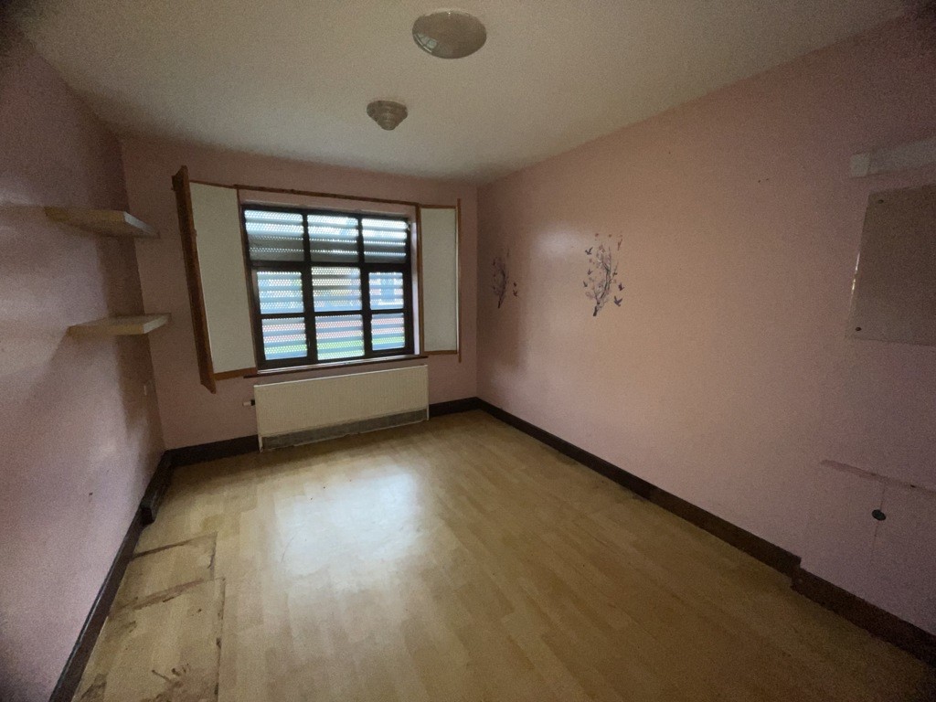 Fernlea, 59 Fort Ann Road, Soothill, Batley, West Yorkshire, WF17 6LS
