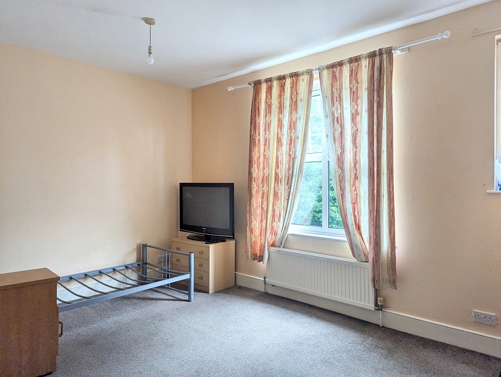 Greensands, Oak Lane, Sevenoaks, Kent, TN13 1UH