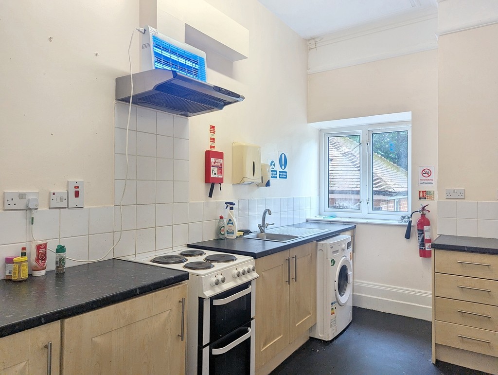 Greensands, Oak Lane, Sevenoaks, Kent, TN13 1UH