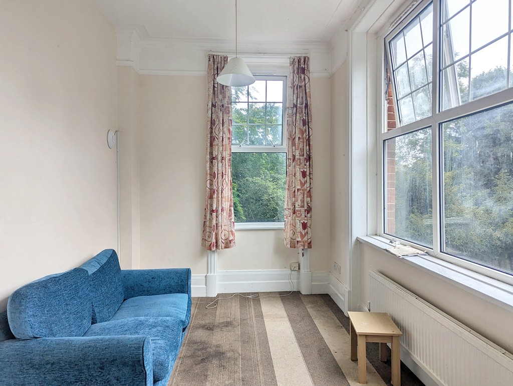 Greensands, Oak Lane, Sevenoaks, Kent, TN13 1UH