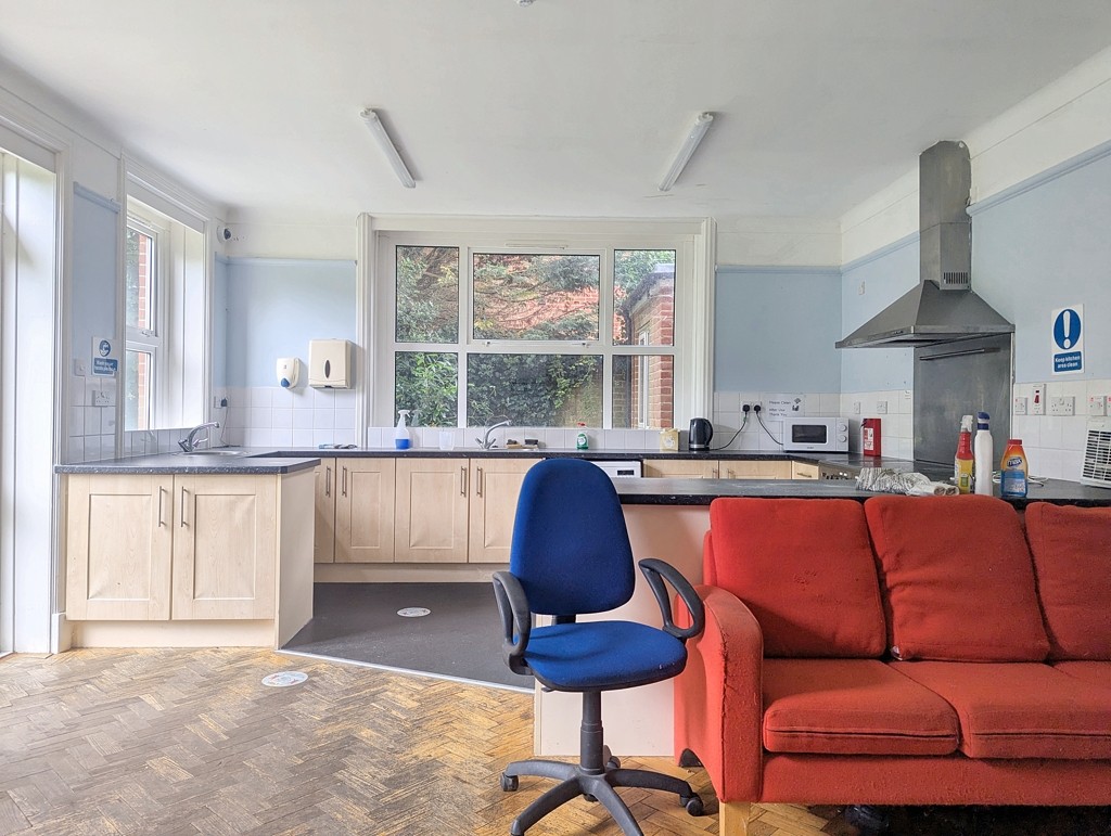 Greensands, Oak Lane, Sevenoaks, Kent, TN13 1UH