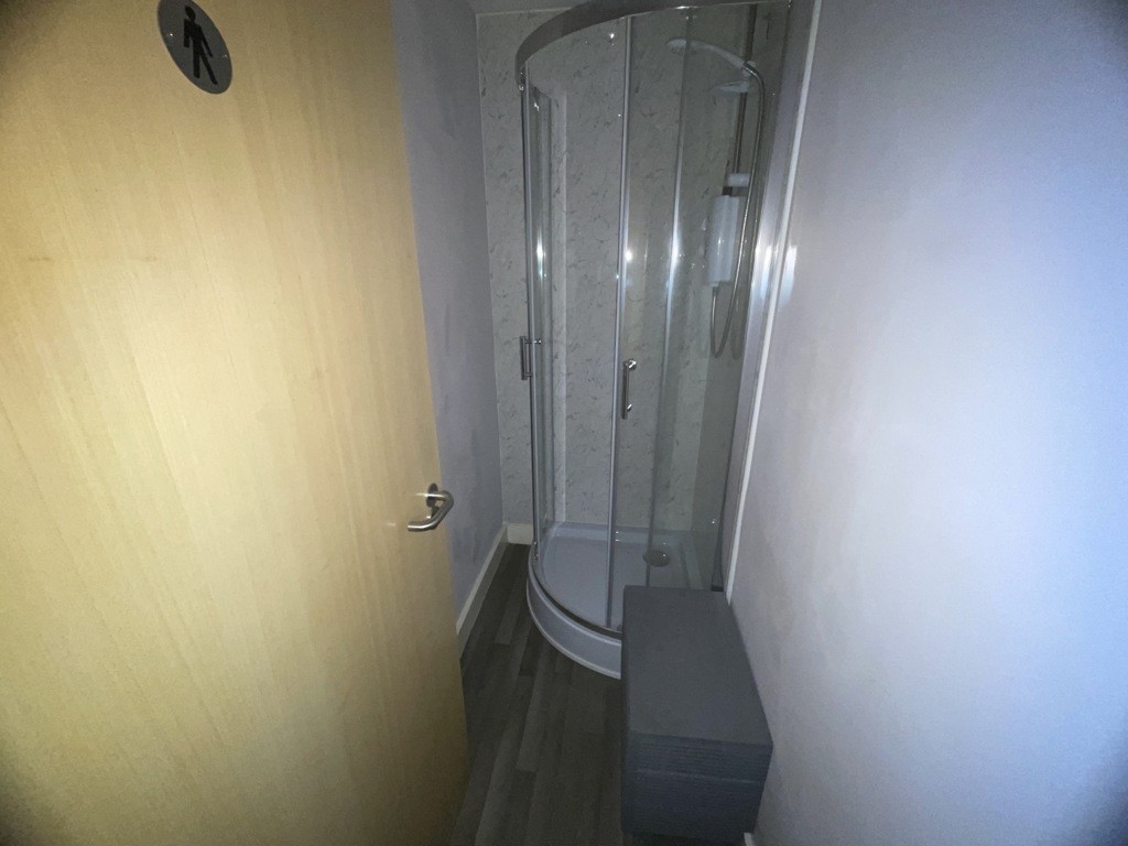 Office Suite, 63-65 Acton House, Scoresby Street, Bradford, West Yorkshire, BD1 5EN