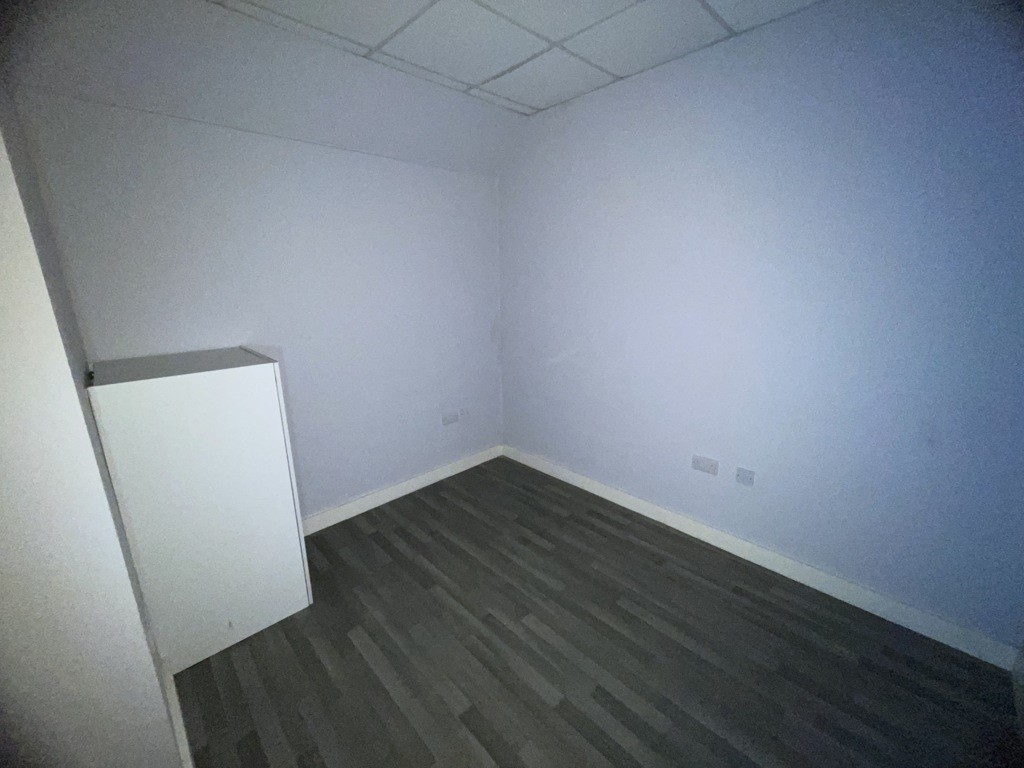 Office Suite, 63-65 Acton House, Scoresby Street, Bradford, West Yorkshire, BD1 5EN