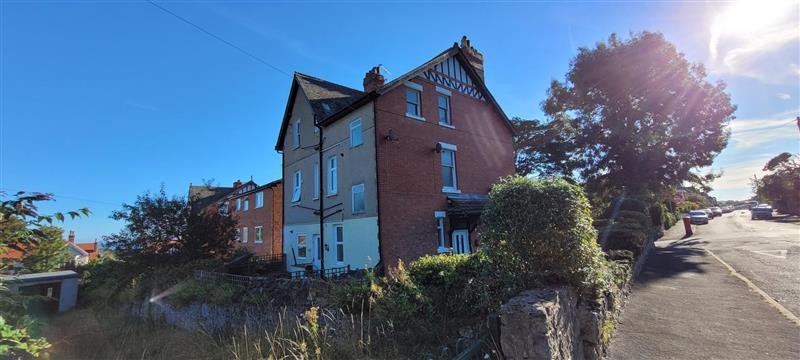 8 Woodland Park, Colwyn Bay, Conwy, LL29 7DS