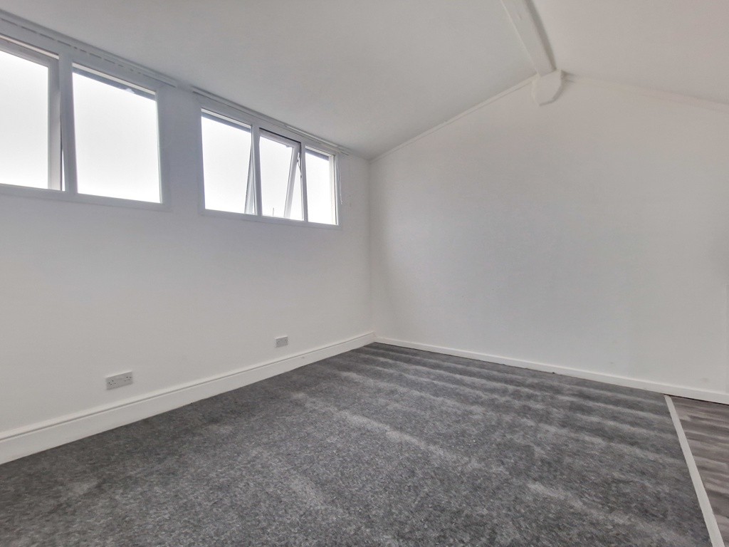 14 Brighton Avenue, Blackpool, Lancashire, FY4 1HL