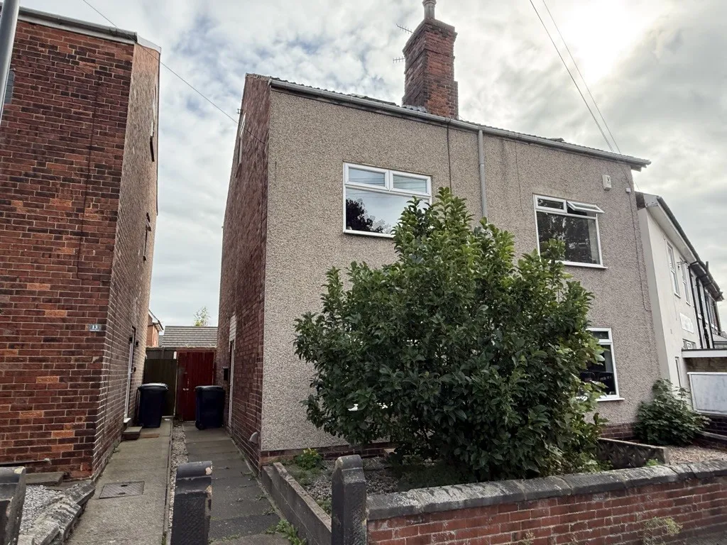 11 Compton Street, Chesterfield, Derbyshire, S40 4TA