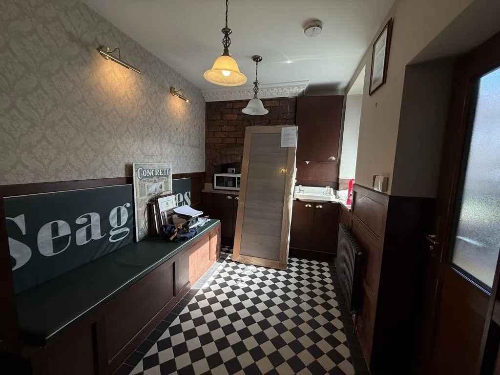 835 Chesterfield Road, Woodseats , Sheffield, South Yorkshire, S8 0SQ