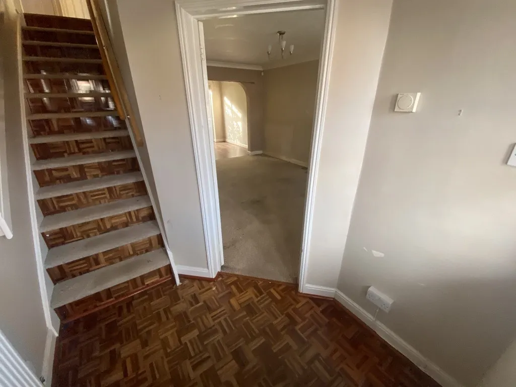 14 Greenfields Way, Carlton-In-Lindrick, Worksop, Nottinghamshire, S81 9TD