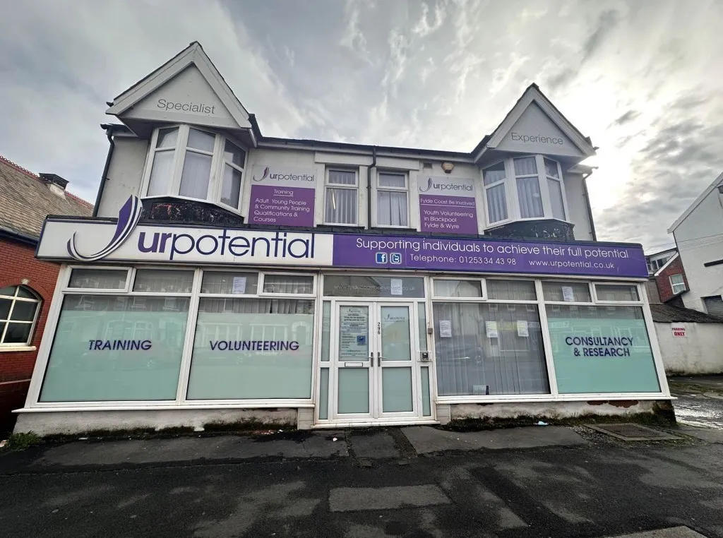 296 Central Drive, Blackpool, Lancashire, FY1 5JW