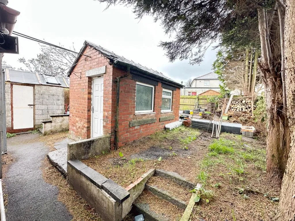 70 Harold Avenue, Burnley, Lancashire, BB11 5LJ