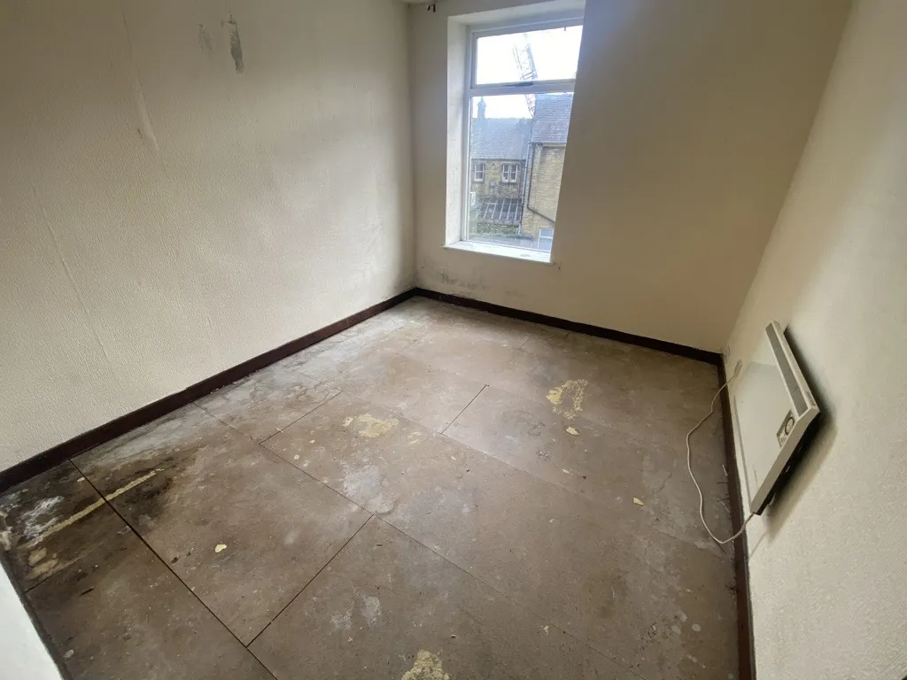 Flats 1-14, 1 & 3 Bath Street, Huddersfield, West Yorkshire, HD1 5BQ
