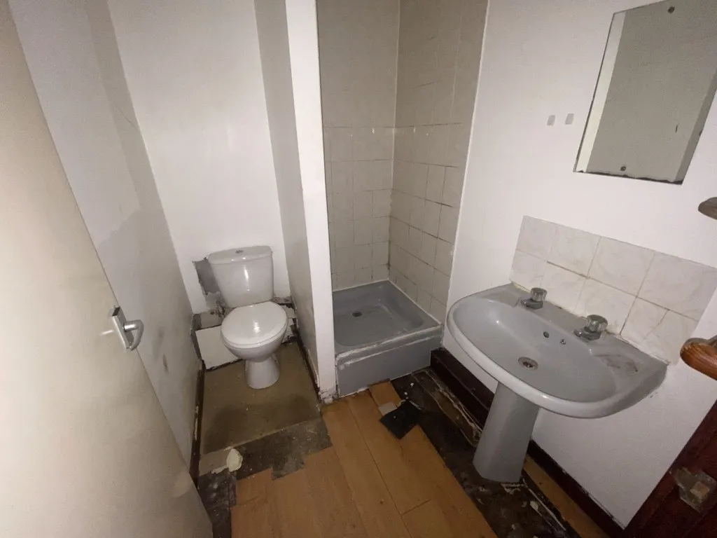 Flats 1-14, 1 & 3 Bath Street, Huddersfield, West Yorkshire, HD1 5BQ