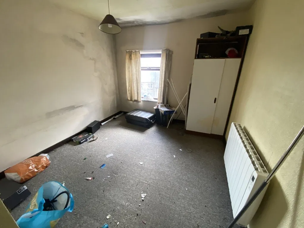 Flats 1-14, 1 & 3 Bath Street, Huddersfield, West Yorkshire, HD1 5BQ