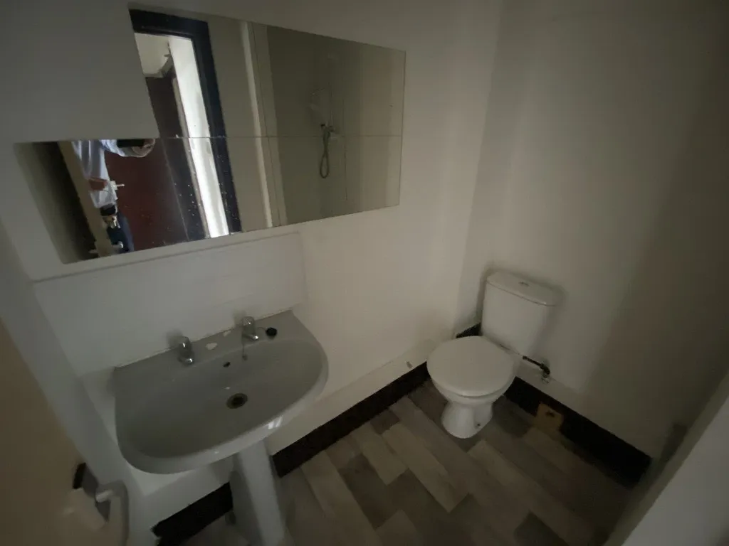 Flats 1-14, 1 & 3 Bath Street, Huddersfield, West Yorkshire, HD1 5BQ