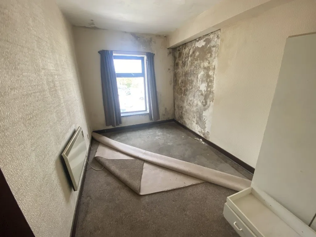 Flats 1-14, 1 & 3 Bath Street, Huddersfield, West Yorkshire, HD1 5BQ