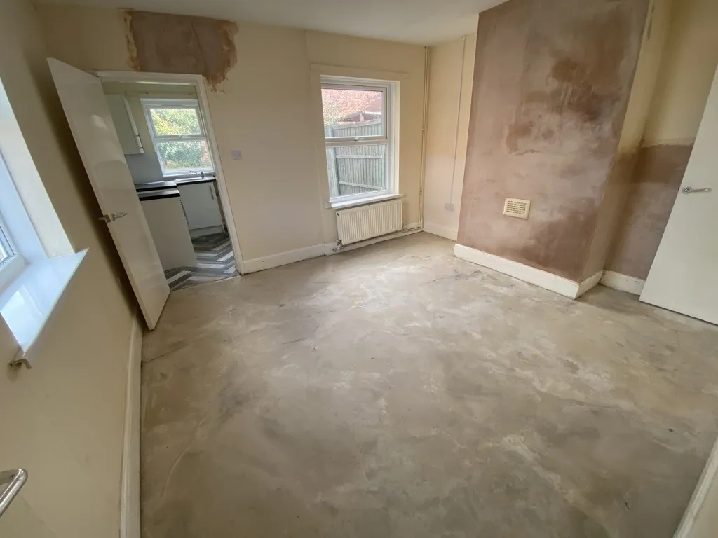 12 Coronation Road, Brimington, Chesterfield, Derbyshire, S43 1ET