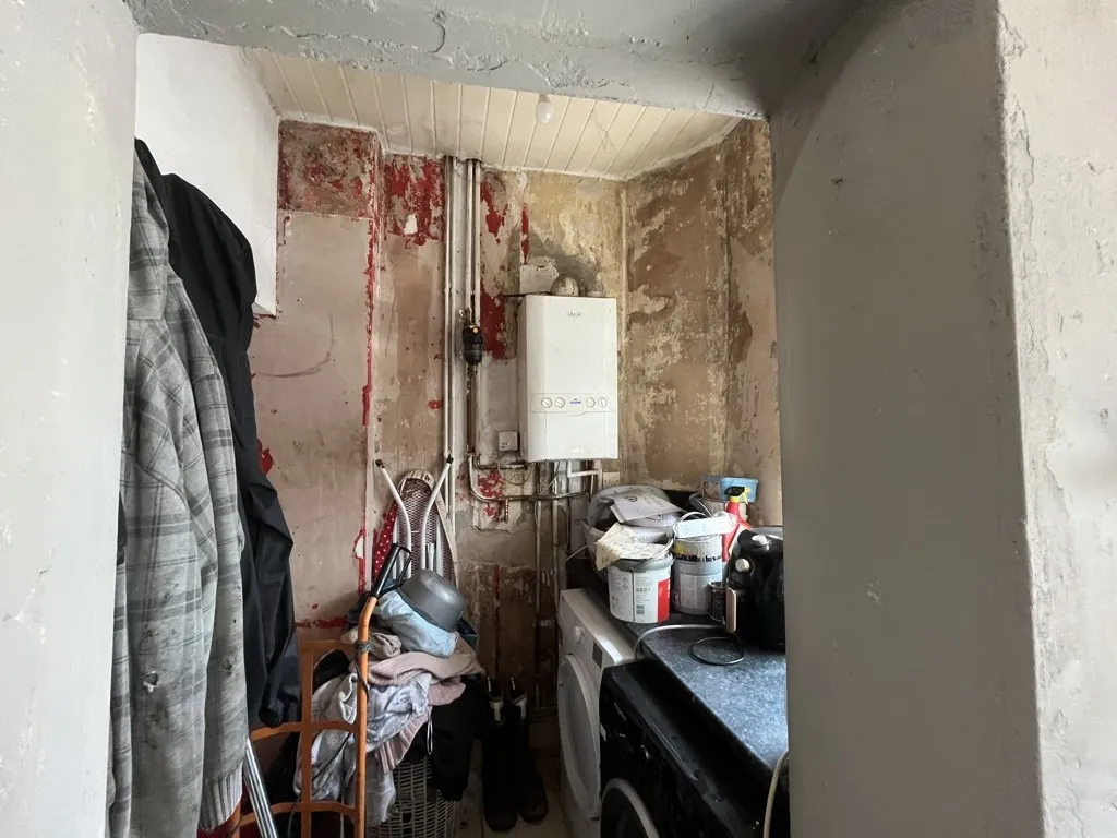 2A Clare Street, Burnley, Lancashire, BB11 4AT