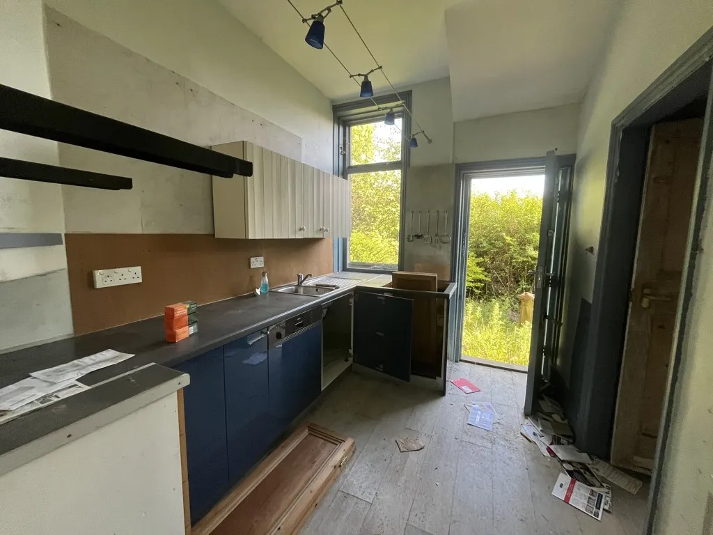 Prince Of Wales Park Lodge, Park Road, Bingley, West Yorkshire, BD16 4AF