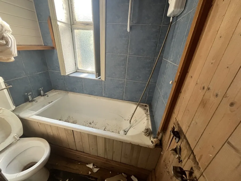 Prince Of Wales Park Lodge, Park Road, Bingley, West Yorkshire, BD16 4AF