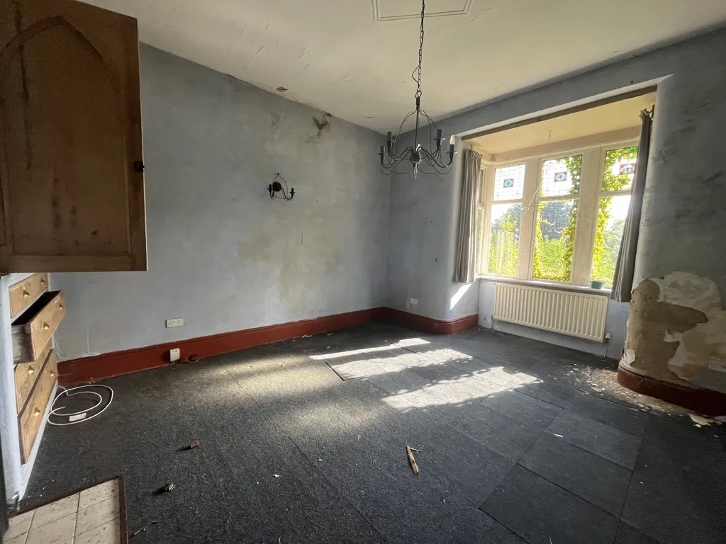 Prince Of Wales Park Lodge, Park Road, Bingley, West Yorkshire, BD16 4AF