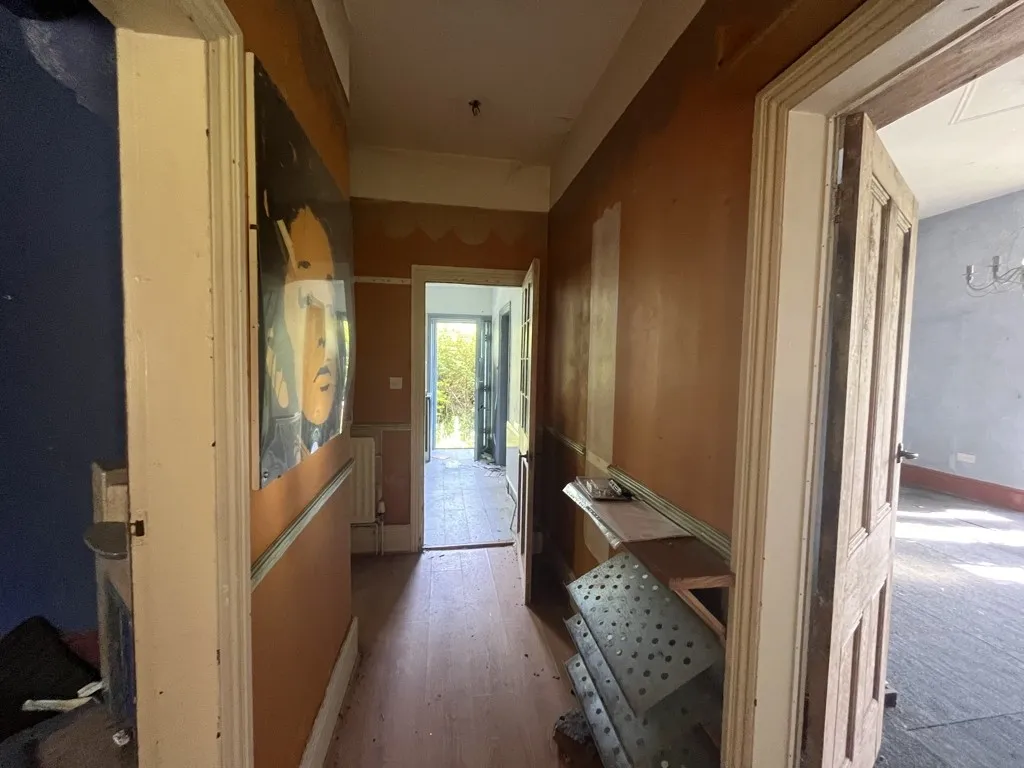 Prince Of Wales Park Lodge, Park Road, Bingley, West Yorkshire, BD16 4AF