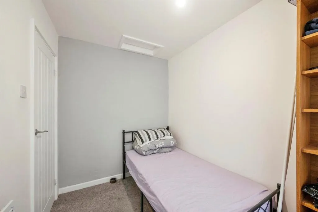 64 Queen Street, Balby, Doncaster, South Yorkshire, DN4 8AB