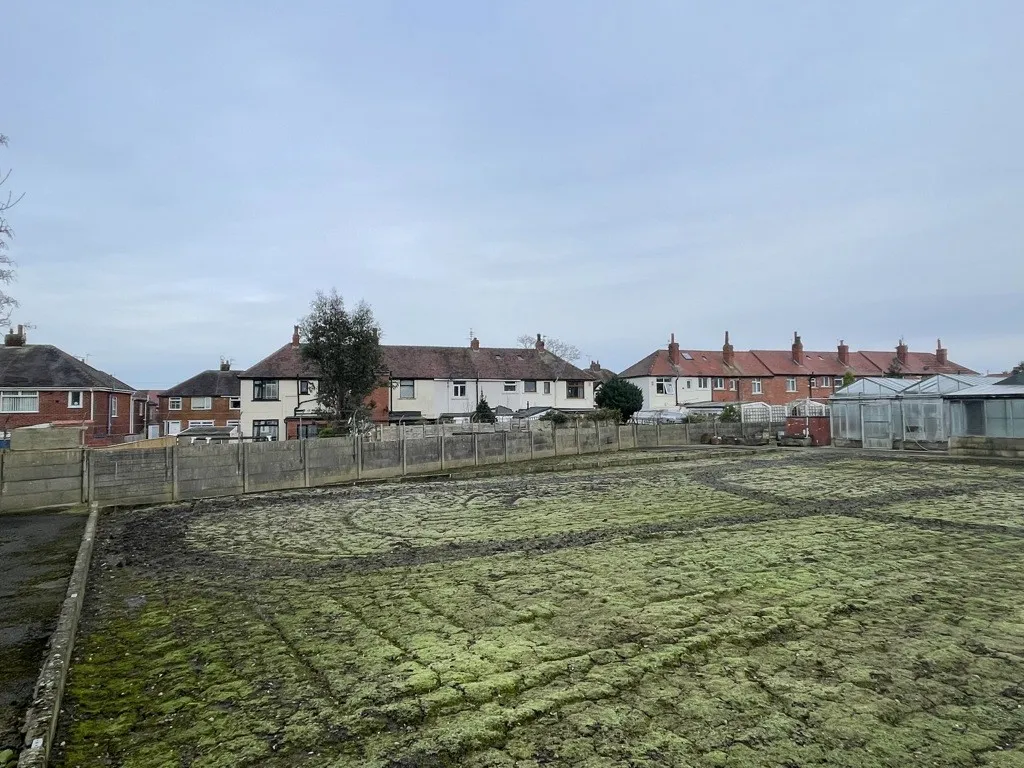 14 Newton Drive East, Blackpool, Lancashire, FY3 8QH
