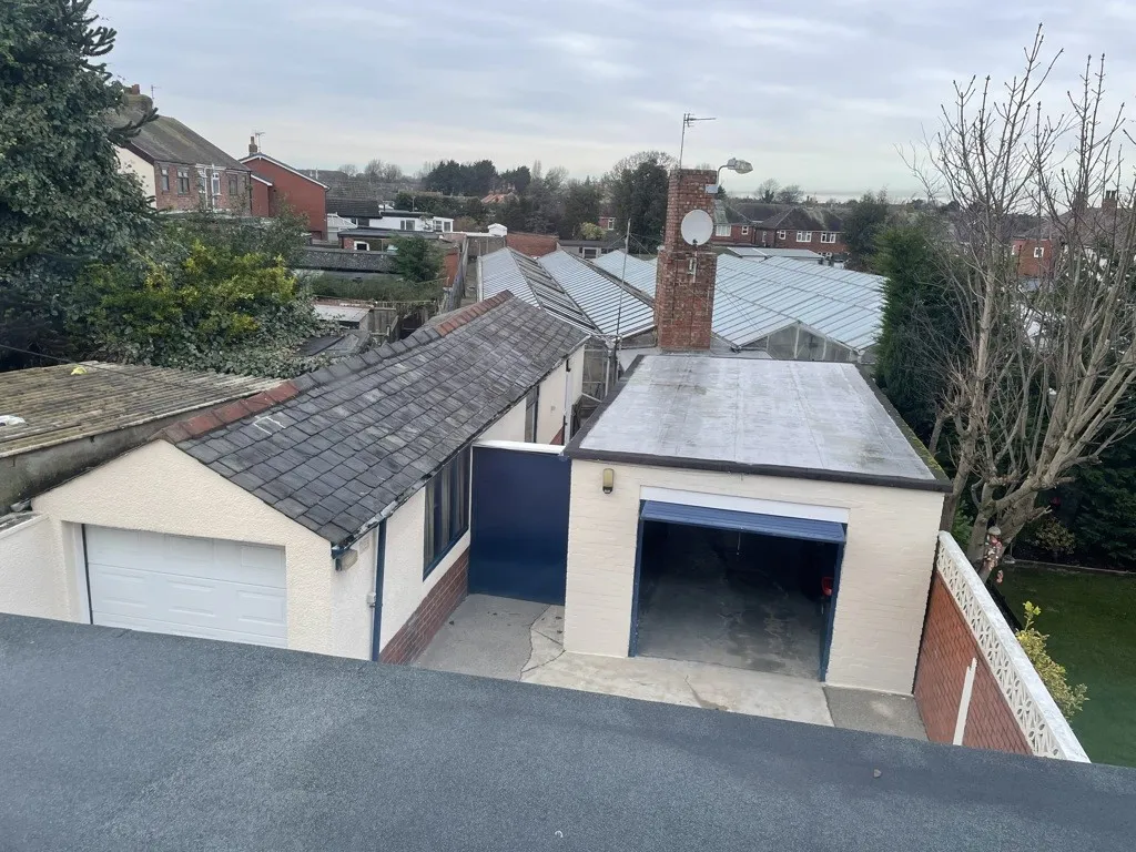 14 Newton Drive East, Blackpool, Lancashire, FY3 8QH