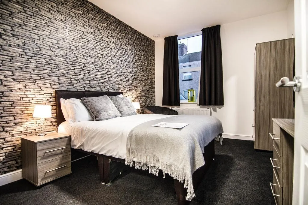 Wheatsheaf, 124 Hindpool Road, Barrow-In-Furness, Cumbria, LA14 1XZ