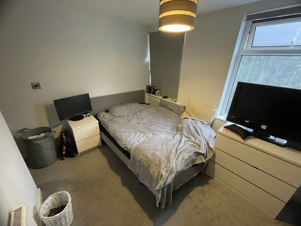 162 / 164 Kirkstall Hill, Leeds, West Yorkshire, LS4 2SX