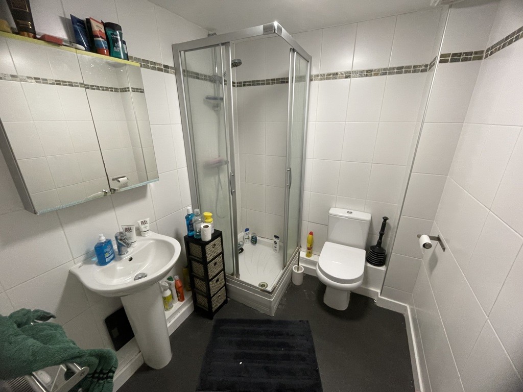 162 / 164 Kirkstall Hill, Leeds, West Yorkshire, LS4 2SX