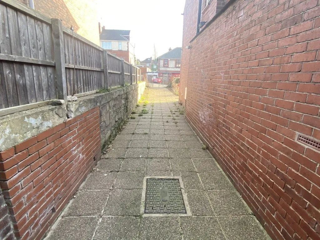 8 Treherne Road, Rotherham, South Yorkshire, S60 2TD