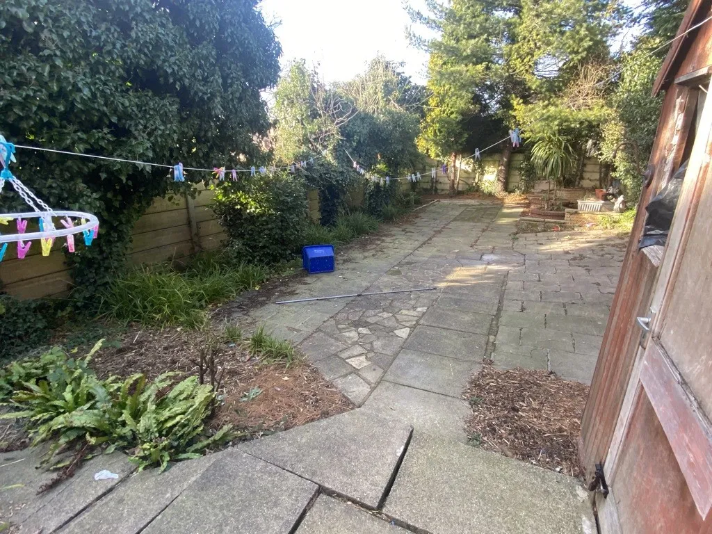 8 Treherne Road, Rotherham, South Yorkshire, S60 2TD